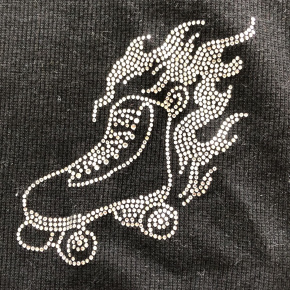 Delia’s tank - Picture 2 of 4